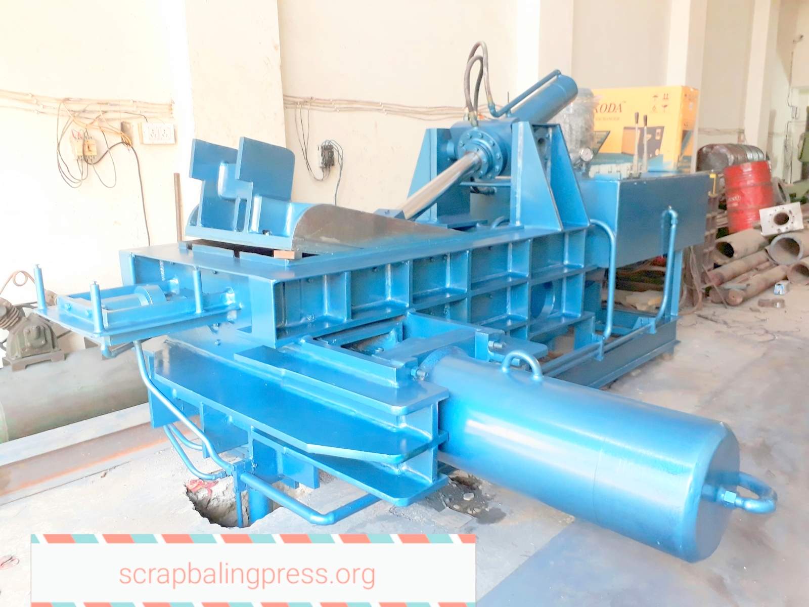 hydraulic scrap baling press machine