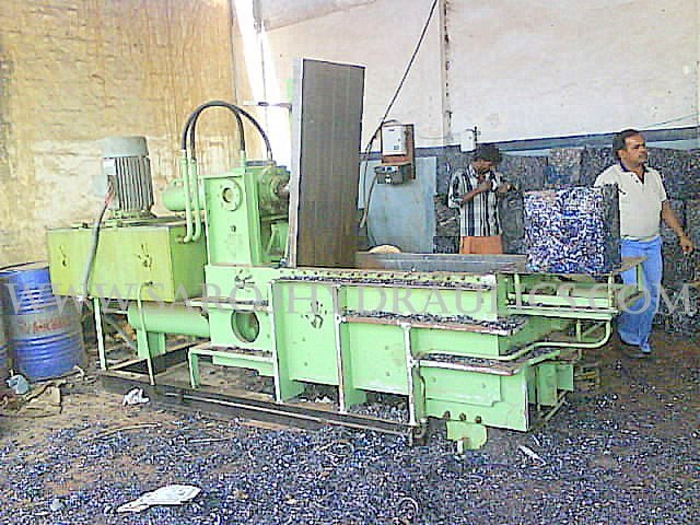 ms turning hydraulic baling machine